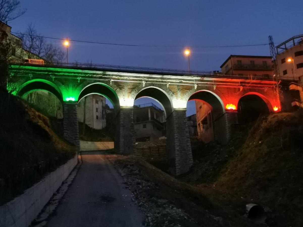 Villa Ca' del tartufaio Castelmauro Esterno foto